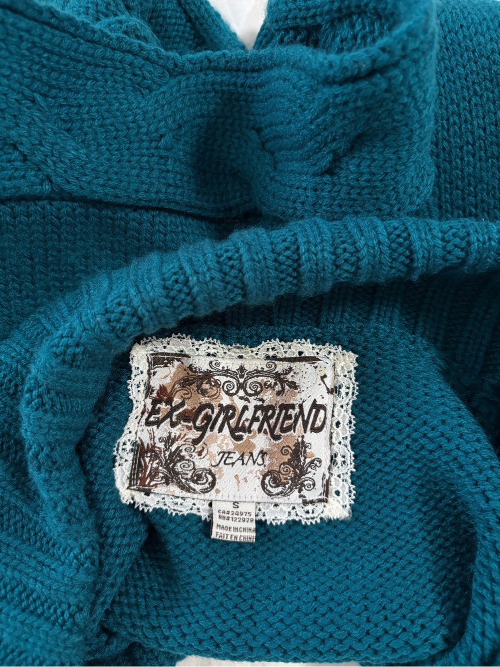 Cropped Teal Rib-Knit Button Cardigan - Picture 4 of 5